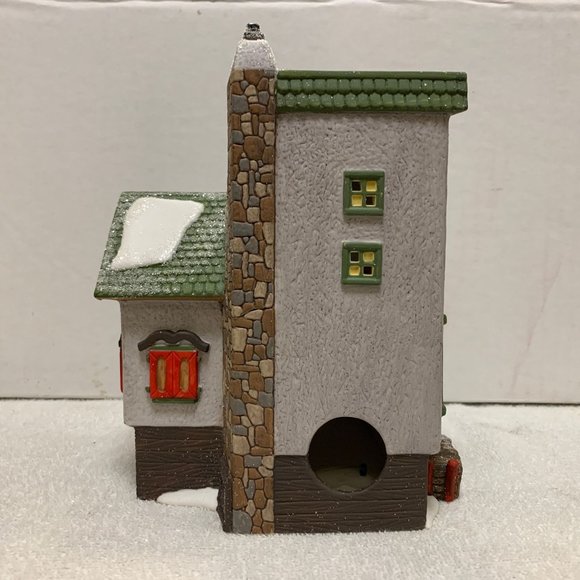 Dept 56 Santa's Bell Repair North Pole Village Lighted Christmas Building 1996 - Picture 7 of 10